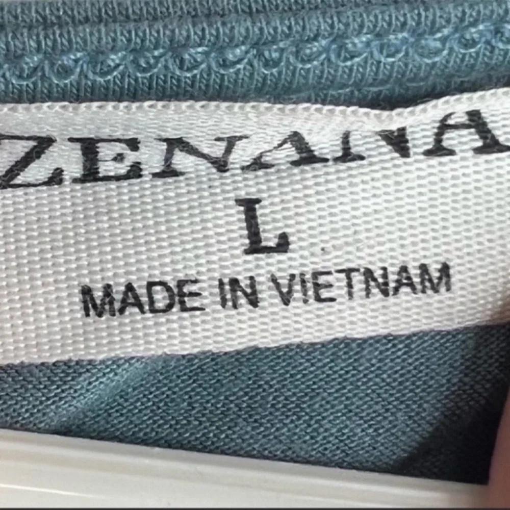 Zenana Blue Gray Short Sleeve Romper NWOT - Picture 3 of 6